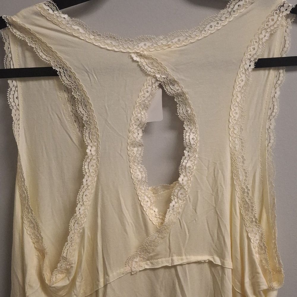 POL Light Yellow Tank Top - Picture 5 of 5